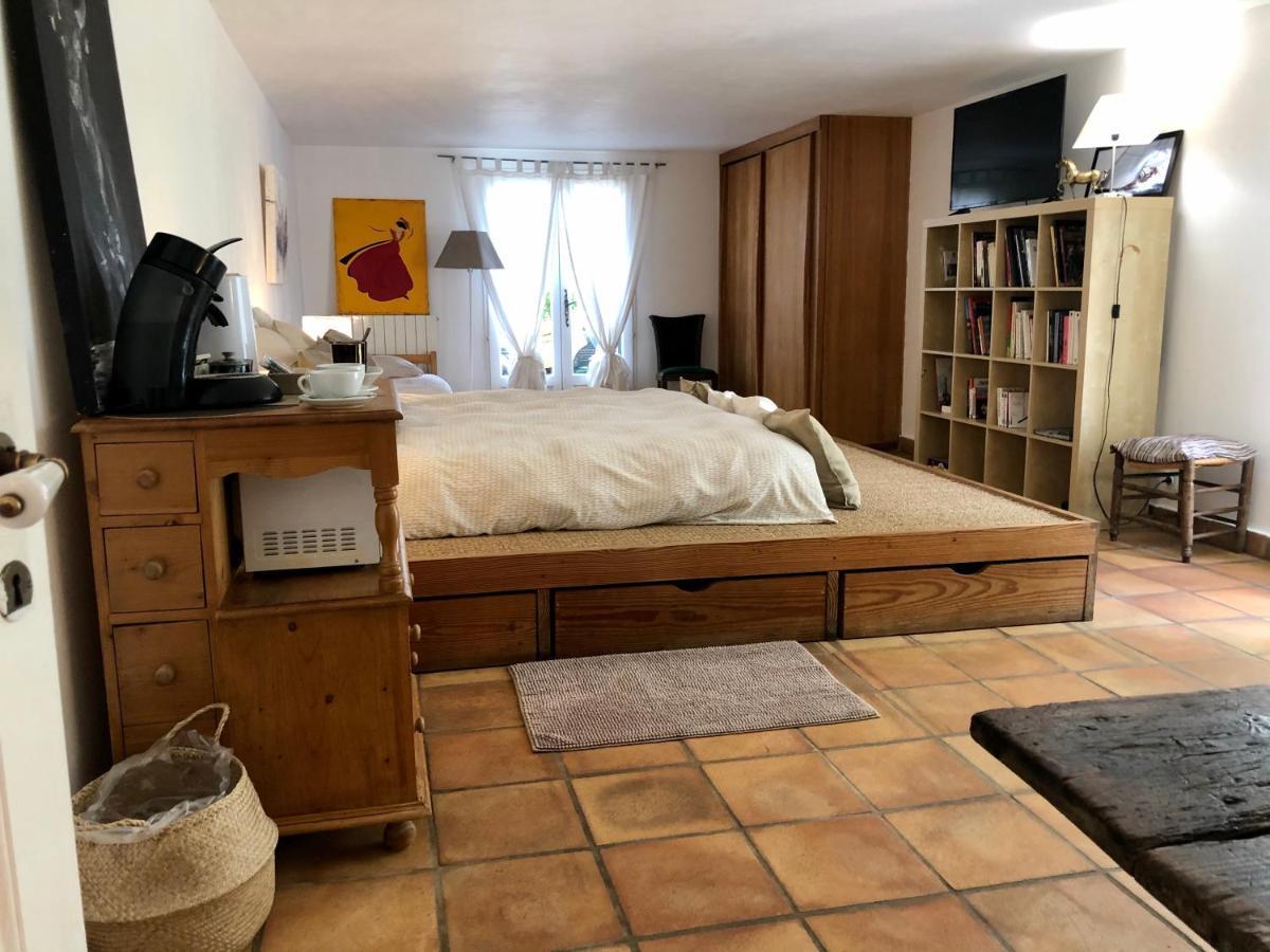 Mas Du Pont De Laute Villa Le Cailar Kültér fotó